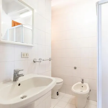 Holiday home Residenza Miramare - Helloelba