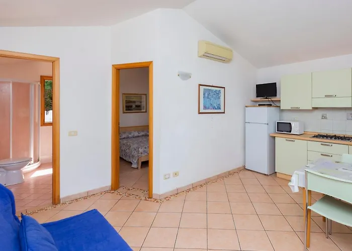 Residenza Miramare - Helloelba 度假居 *